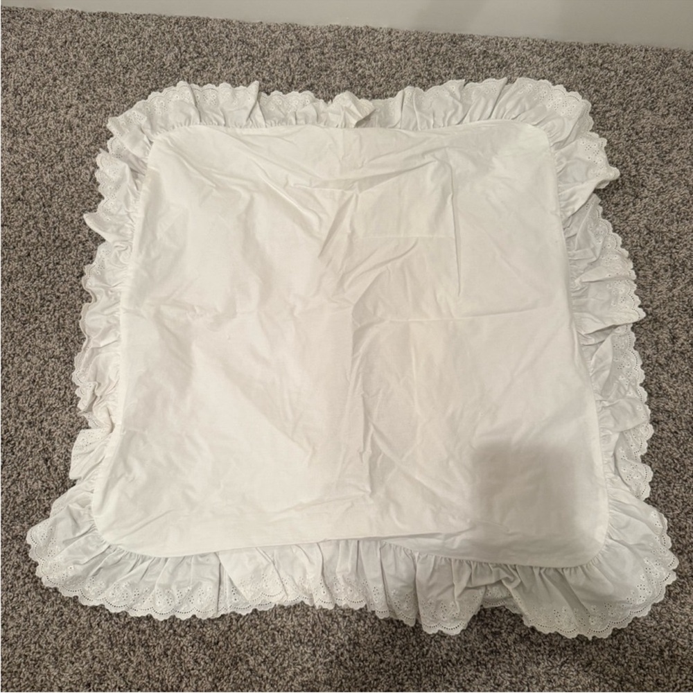 Ralph Lauren White Ruffled Pillowcase